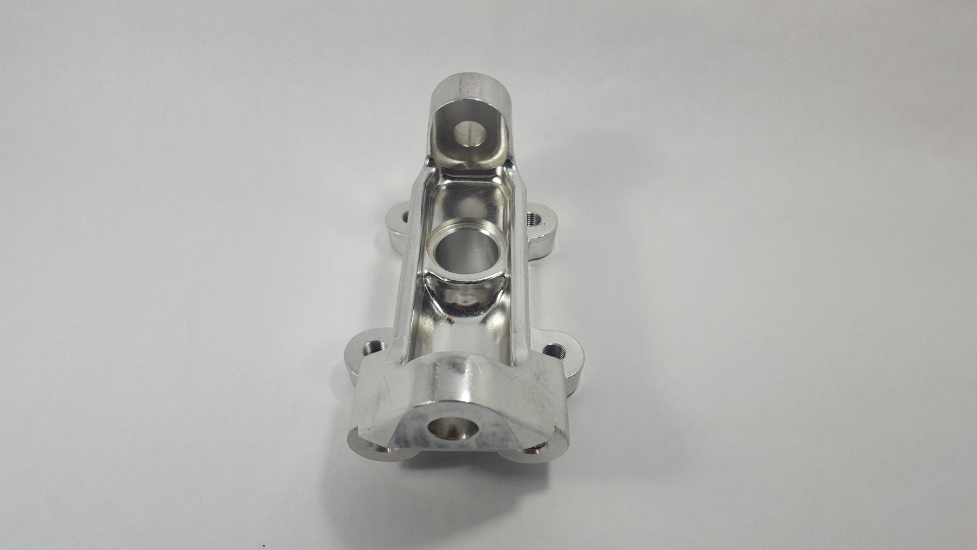 Spindle Base (Forged) | Legend Car - GO Motorsports Shop
